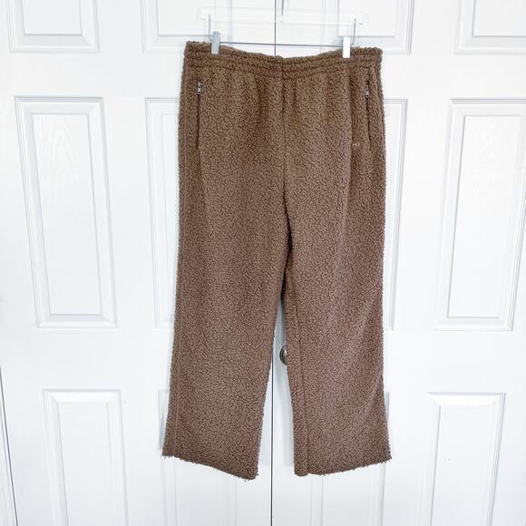 Skims Teddy High Pile Fleece Pants in Desert - Picture 1 of 7